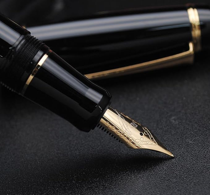 xixixiaozhu Metal Big Fountain Pen, Medium Nib 0.7mm, Includes Ink Converter & 5 Cartridges, Glossy Piano Painted Finish (Black)