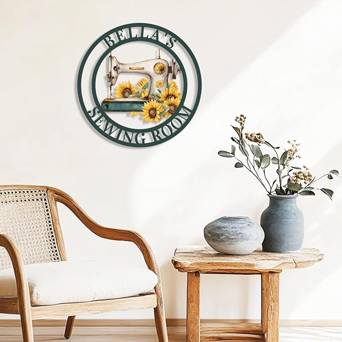 Custom Sewing Room Wall Decor Sign, Personalized Sunflower Sewing Machine Craft Room Sign Unique Home Decor Quilting Metal Wall Art, Customized Last Name Sign for Mom Grandma Nana Gift