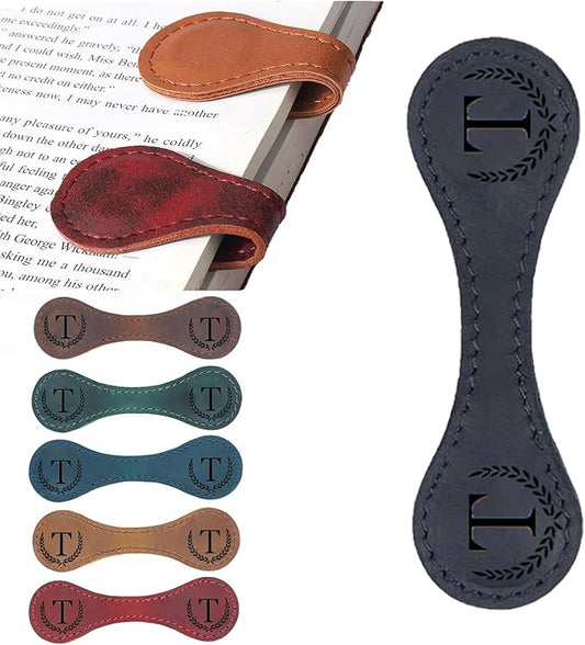 Personalized Magnetic Leather Bookmark, 26 Letters Custom Leather Bookmarks, Handmade, Leather Magnetic Bookmark for Book Lovers Readers Women Kid(Black，T）