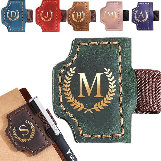 Personalized Mark Bookmark with Pen Holder, Leather Magnetic Book Marker 26 Letters,Custom Initials Page Marks, Gifts for Book Lovers Readers Men Women (Green, M)
