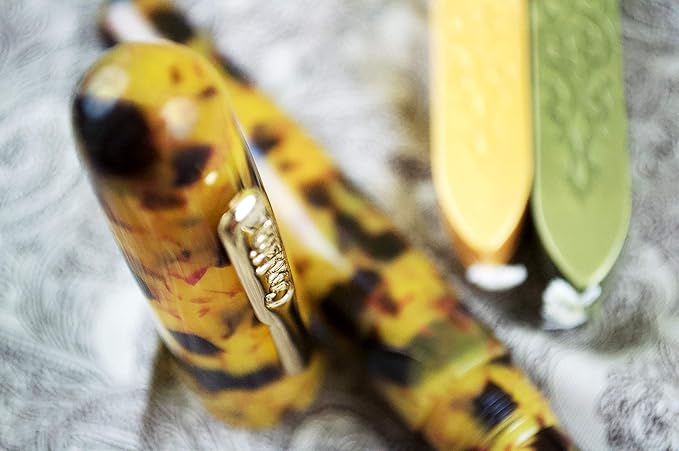 Conklin All American Fountain Pen in Tortoiseshell – Fine Nib, Vintage Design & Superior Craftsmanship – Ideal Gift for Professionals & Pen Enthusiasts
