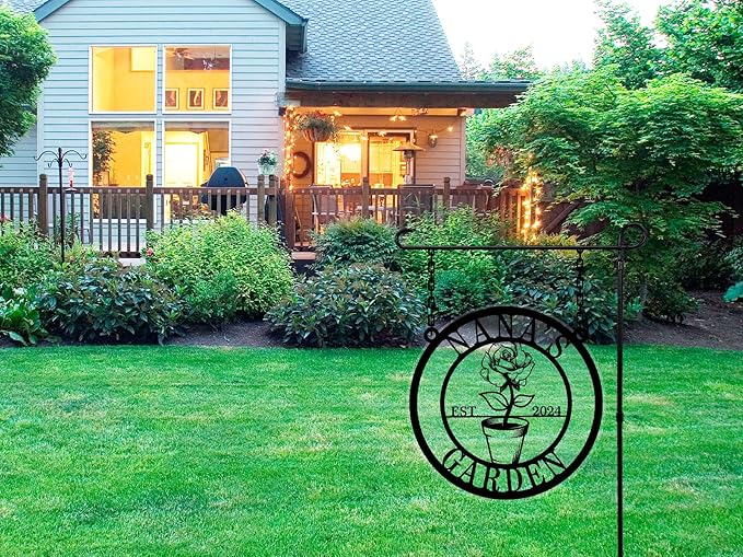 Personalized Garden Signs for Outdoors Custom Garden Sign Funny Garden Signs Grandmas Garden Sign Vegetable Garden Sign Garden Decor for Outside Garden Signs Decorative Outdoor